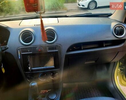 Форд Фьюжн 2006 в Харькове на Automoto.ua Зеленый Форд Фьюжн, объемом двигателя 1.4 л и пробегом 234 тыс. км за 4100 $, фото 6 на Automoto.ua