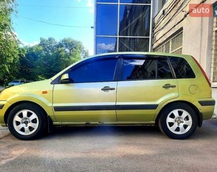 Форд Фьюжн 2006 в Харькове на Automoto.ua Зеленый Форд Фьюжн, объемом двигателя 1.4 л и пробегом 234 тыс. км за 4100 $, фото 1 на Automoto.ua