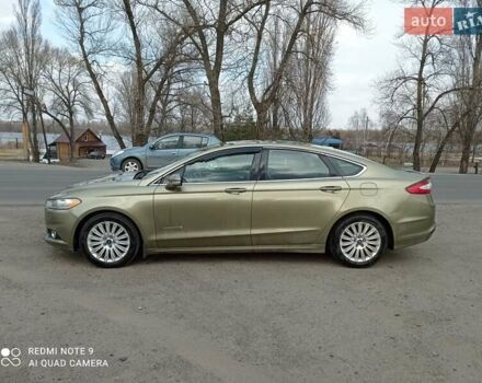 Зелений Форд Фьюжен, об'ємом двигуна 2 л та пробігом 195 тис. км за 10700 $, фото 2 на Automoto.ua