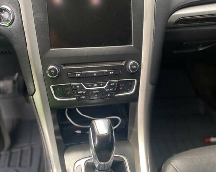 Зеленый Форд Фьюжн, объемом двигателя 2 л и пробегом 326 тыс. км за 9000 $, фото 27 на Automoto.ua