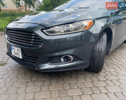 Зеленый Форд Фьюжн, объемом двигателя 2 л и пробегом 326 тыс. км за 9000 $, фото 6 на Automoto.ua