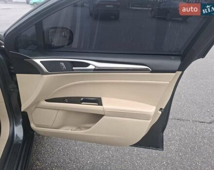 Зелений Форд Фьюжен, об'ємом двигуна 2 л та пробігом 194 тис. км за 11000 $, фото 19 на Automoto.ua