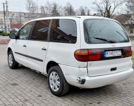 Білий Форд Галаксі, об'ємом двигуна 1.9 л та пробігом 300 тис. км за 1750 $, фото 3 на Automoto.ua