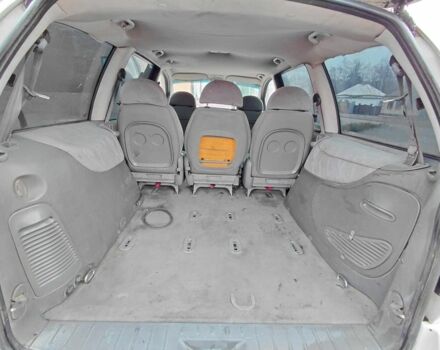 Білий Форд Галаксі, об'ємом двигуна 1.9 л та пробігом 300 тис. км за 1750 $, фото 8 на Automoto.ua