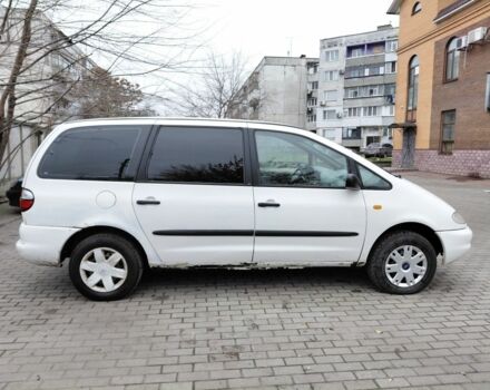 Білий Форд Галаксі, об'ємом двигуна 1.9 л та пробігом 300 тис. км за 1750 $, фото 7 на Automoto.ua