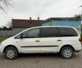 Белый Форд Галакси, объемом двигателя 2 л и пробегом 300 тыс. км за 1750 $, фото 6 на Automoto.ua
