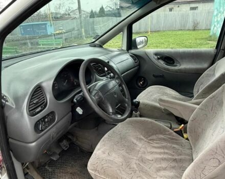 Белый Форд Галакси, объемом двигателя 2 л и пробегом 300 тыс. км за 1750 $, фото 8 на Automoto.ua