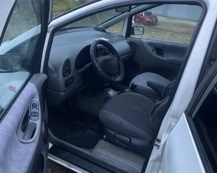 Белый Форд Галакси, объемом двигателя 1.9 л и пробегом 350 тыс. км за 2500 $, фото 10 на Automoto.ua