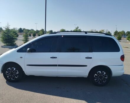 Белый Форд Галакси, объемом двигателя 1.9 л и пробегом 508 тыс. км за 4200 $, фото 4 на Automoto.ua