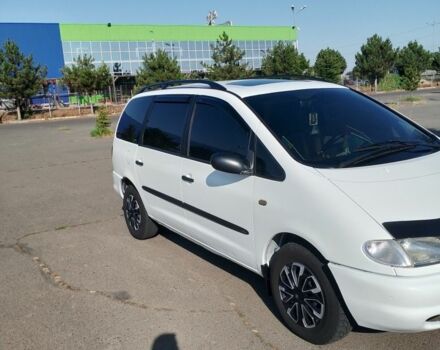 Белый Форд Галакси, объемом двигателя 1.9 л и пробегом 508 тыс. км за 4200 $, фото 2 на Automoto.ua