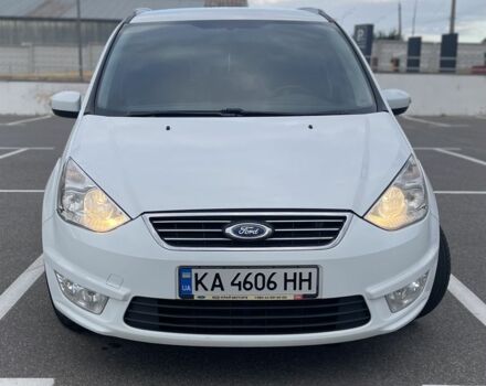 Форд Галакси 2011 в Киеве на Automoto.ua Белый Форд Галакси, объемом двигателя 1.6 л и пробегом 247 тыс. км за 9100 $, фото 1 на Automoto.ua