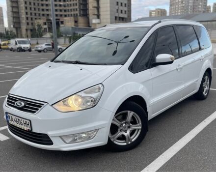 Форд Галакси 2011 в Киеве на Automoto.ua Белый Форд Галакси, объемом двигателя 1.6 л и пробегом 247 тыс. км за 9100 $, фото 2 на Automoto.ua