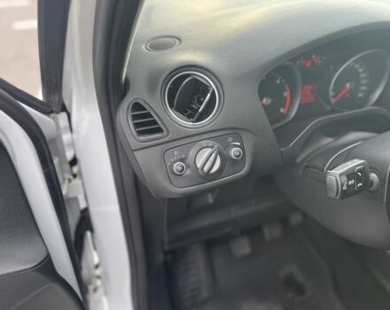 Форд Галакси 2011 в Киеве на Automoto.ua Белый Форд Галакси, объемом двигателя 1.6 л и пробегом 247 тыс. км за 9100 $, фото 14 на Automoto.ua