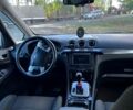 Білий Форд Галаксі, об'ємом двигуна 2 л та пробігом 292 тис. км за 9500 $, фото 6 на Automoto.ua