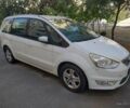 Белый Форд Галакси, объемом двигателя 2 л и пробегом 117 тыс. км за 13000 $, фото 1 на Automoto.ua