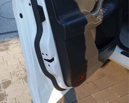 Белый Форд Галакси, объемом двигателя 2 л и пробегом 230 тыс. км за 10500 $, фото 16 на Automoto.ua