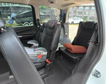 Белый Форд Галакси, объемом двигателя 2 л и пробегом 246 тыс. км за 12500 $, фото 15 на Automoto.ua