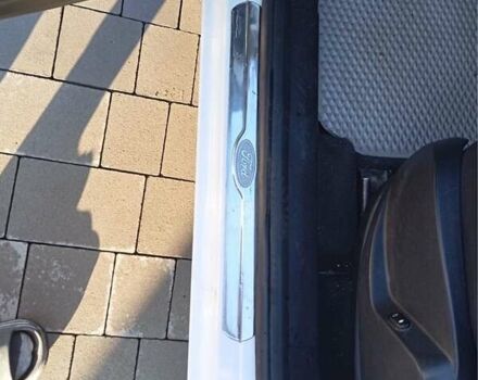 Белый Форд Галакси, объемом двигателя 2 л и пробегом 230 тыс. км за 10500 $, фото 4 на Automoto.ua