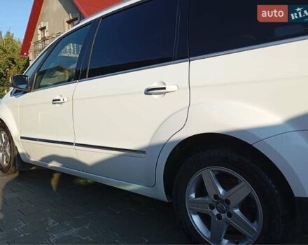 Белый Форд Галакси, объемом двигателя 2 л и пробегом 230 тыс. км за 10500 $, фото 9 на Automoto.ua