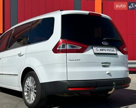 Білий Форд Галаксі, об'ємом двигуна 2 л та пробігом 249 тис. км за 11290 $, фото 4 на Automoto.ua