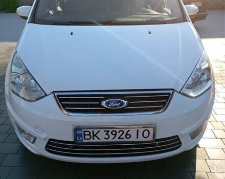 Белый Форд Галакси, объемом двигателя 2 л и пробегом 230 тыс. км за 10500 $, фото 17 на Automoto.ua