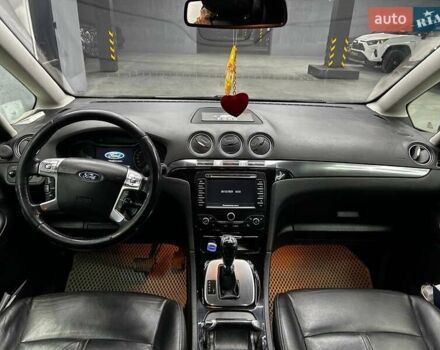 Белый Форд Галакси, объемом двигателя 2 л и пробегом 245 тыс. км за 12200 $, фото 10 на Automoto.ua