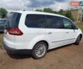Белый Форд Галакси, объемом двигателя 2 л и пробегом 246 тыс. км за 12500 $, фото 1 на Automoto.ua