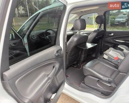 Белый Форд Галакси, объемом двигателя 2 л и пробегом 246 тыс. км за 12500 $, фото 12 на Automoto.ua