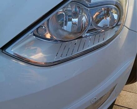 Белый Форд Галакси, объемом двигателя 2 л и пробегом 230 тыс. км за 10500 $, фото 15 на Automoto.ua