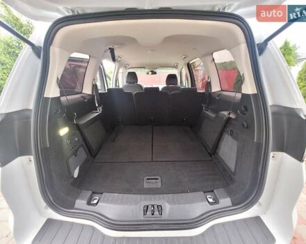 Форд Галакси 2015 в Новоднестровск на Automoto.ua Белый Форд Галакси, объемом двигателя 2 л и пробегом 208 тыс. км за 16000 $, фото 9 на Automoto.ua