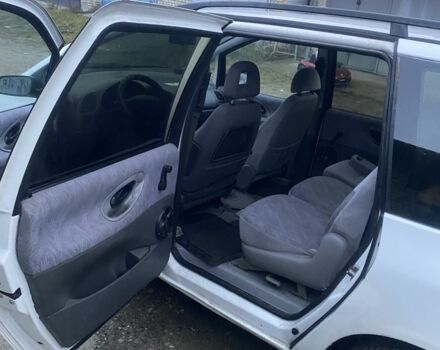 Белый Форд Галакси, объемом двигателя 1.9 л и пробегом 350 тыс. км за 2500 $, фото 10 на Automoto.ua