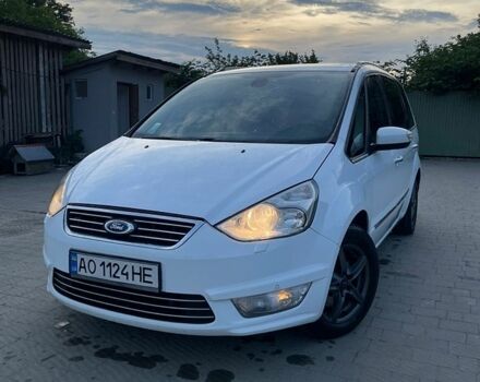 Белый Форд Галакси, объемом двигателя 2 л и пробегом 269 тыс. км за 9300 $, фото 1 на Automoto.ua