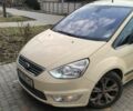 Бежевий Форд Галаксі, об'ємом двигуна 2 л та пробігом 290 тис. км за 8500 $, фото 1 на Automoto.ua