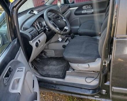 Черный Форд Галакси, объемом двигателя 1.9 л и пробегом 340 тыс. км за 2999 $, фото 17 на Automoto.ua