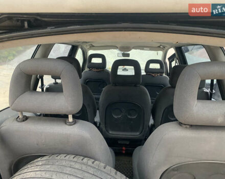 Чорний Форд Галаксі, об'ємом двигуна 1.9 л та пробігом 299 тис. км за 2850 $, фото 7 на Automoto.ua