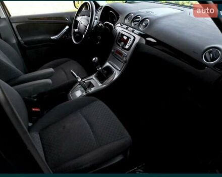 Чорний Форд Галаксі, об'ємом двигуна 2 л та пробігом 260 тис. км за 6300 $, фото 2 на Automoto.ua