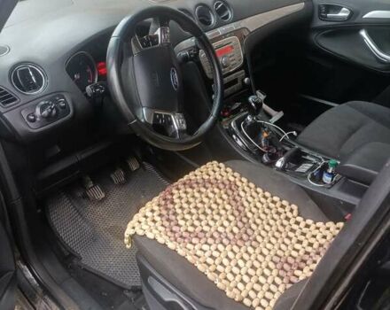 Чорний Форд Галаксі, об'ємом двигуна 2 л та пробігом 360 тис. км за 6000 $, фото 4 на Automoto.ua