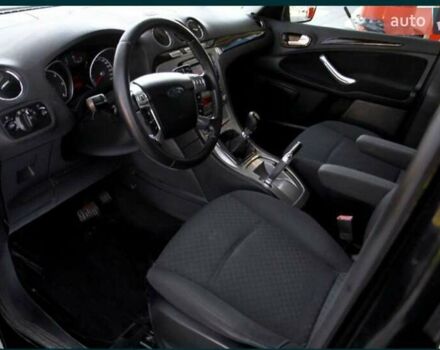 Чорний Форд Галаксі, об'ємом двигуна 2 л та пробігом 260 тис. км за 6300 $, фото 8 на Automoto.ua