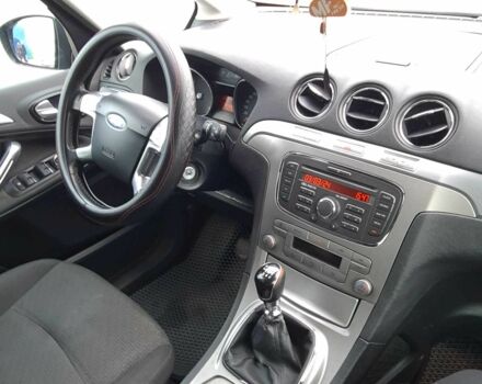 Чорний Форд Галаксі, об'ємом двигуна 2 л та пробігом 277 тис. км за 6500 $, фото 9 на Automoto.ua