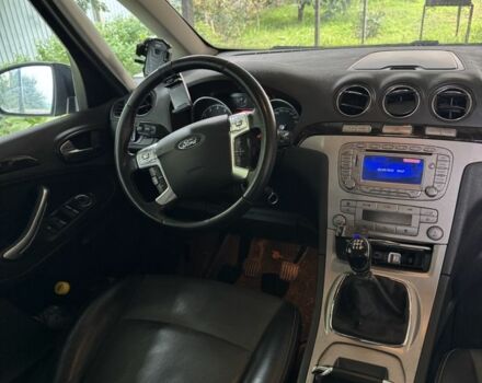 Черный Форд Галакси, объемом двигателя 2 л и пробегом 290 тыс. км за 7400 $, фото 2 на Automoto.ua