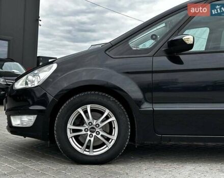 Чорний Форд Галаксі, об'ємом двигуна 2 л та пробігом 288 тис. км за 10490 $, фото 3 на Automoto.ua