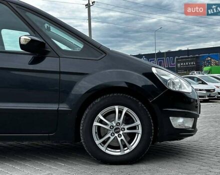 Чорний Форд Галаксі, об'ємом двигуна 2 л та пробігом 288 тис. км за 10490 $, фото 9 на Automoto.ua