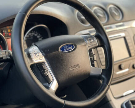 Черный Форд Галакси, объемом двигателя 2 л и пробегом 243 тыс. км за 11950 $, фото 97 на Automoto.ua