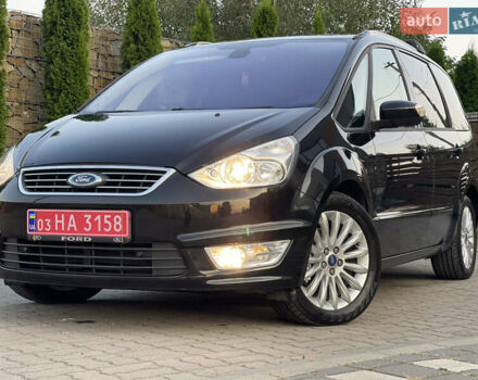 Черный Форд Галакси, объемом двигателя 2 л и пробегом 243 тыс. км за 11950 $, фото 12 на Automoto.ua