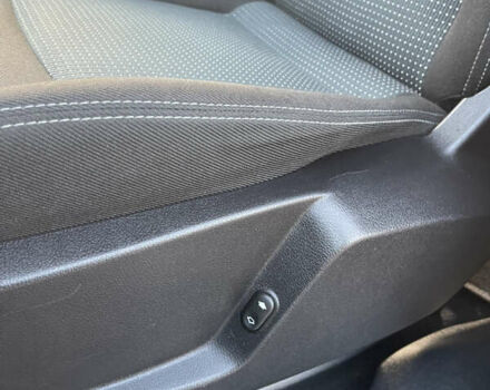 Черный Форд Галакси, объемом двигателя 2 л и пробегом 243 тыс. км за 11950 $, фото 110 на Automoto.ua