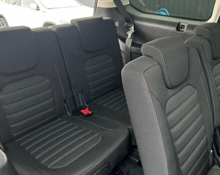 Чорний Форд Галаксі, об'ємом двигуна 2 л та пробігом 208 тис. км за 21800 $, фото 48 на Automoto.ua