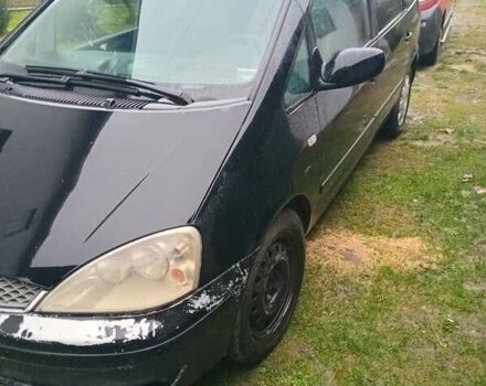 Черный Форд Галакси, объемом двигателя 1 л и пробегом 363 тыс. км за 3200 $, фото 1 на Automoto.ua