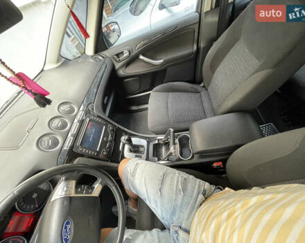 Коричневый Форд Галакси, объемом двигателя 2 л и пробегом 223 тыс. км за 9700 $, фото 5 на Automoto.ua