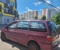 Красный Форд Галакси, объемом двигателя 2 л и пробегом 425 тыс. км за 3100 $, фото 1 на Automoto.ua