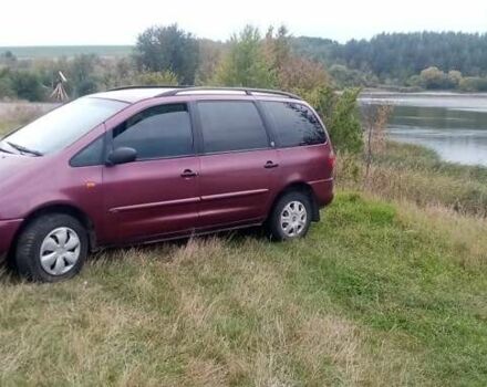 Форд Галакси 1996 в Жмеренке на Automoto.ua Красный Форд Галакси, объемом двигателя 2 л и пробегом 350 тыс. км за 2500 $, фото 4 на Automoto.ua